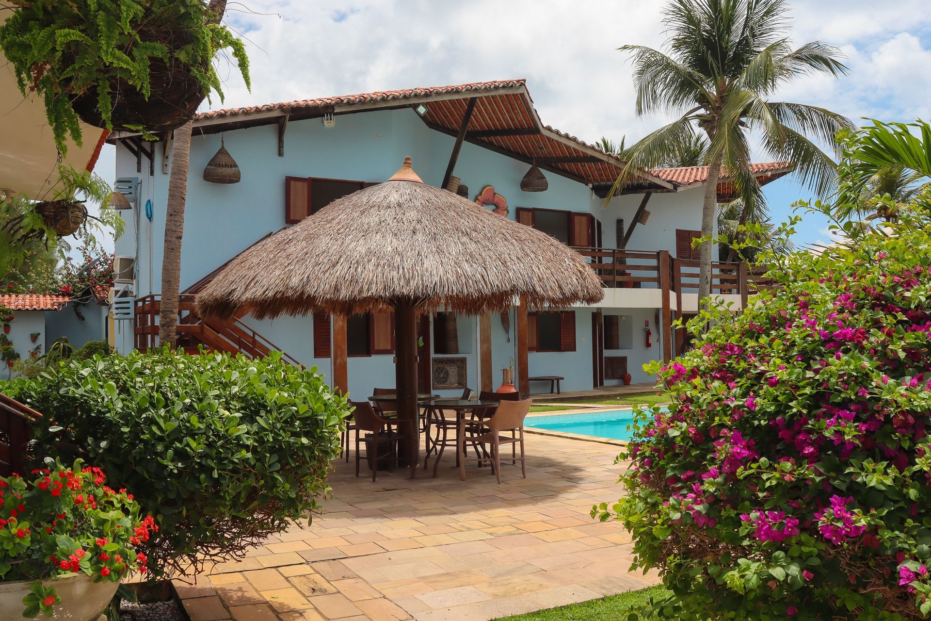 Area externa pousada vivenda oriente