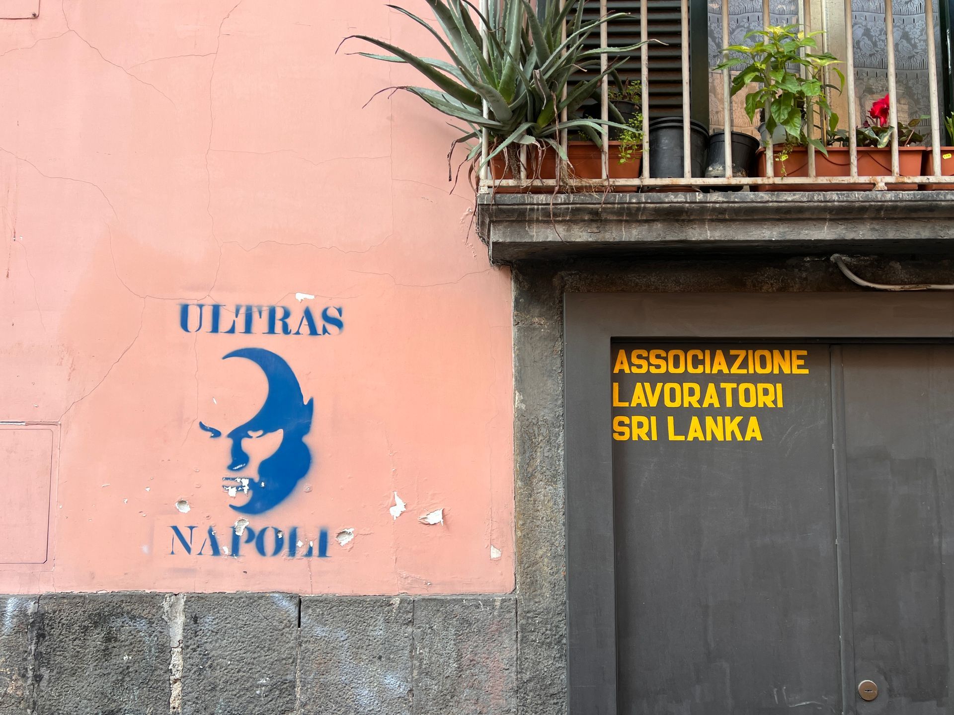 Image of a city guide banner for an article about eating and drinking in that particular place.