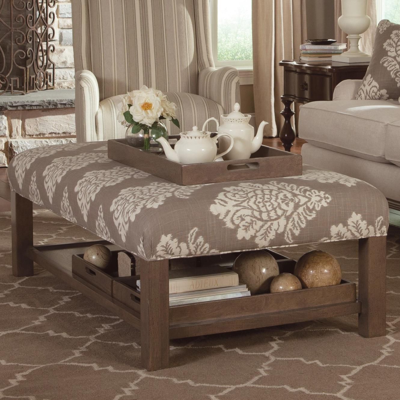 Perrino Home Furnishings ottomans