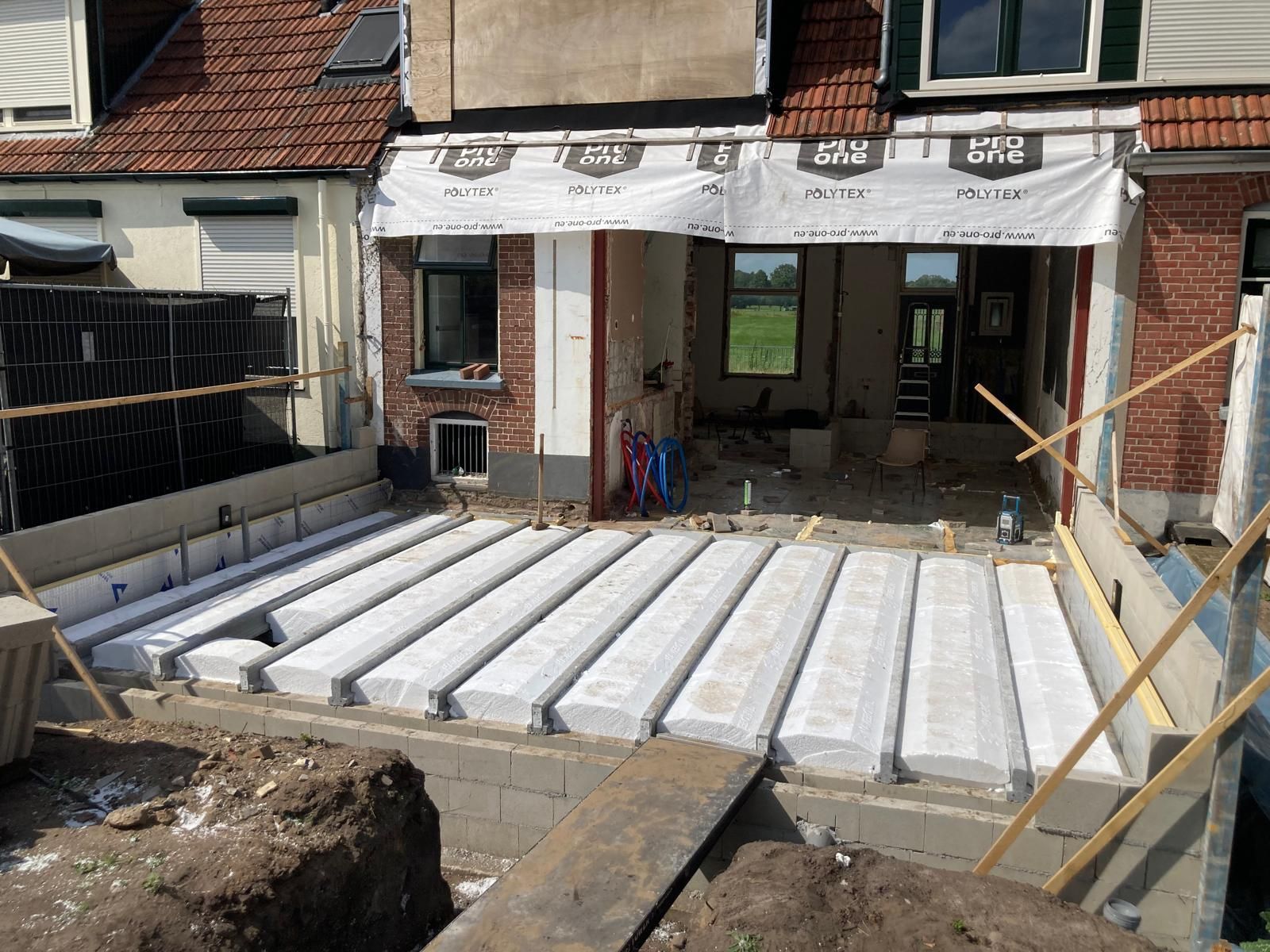 Nieuwe aanbouw realiseren