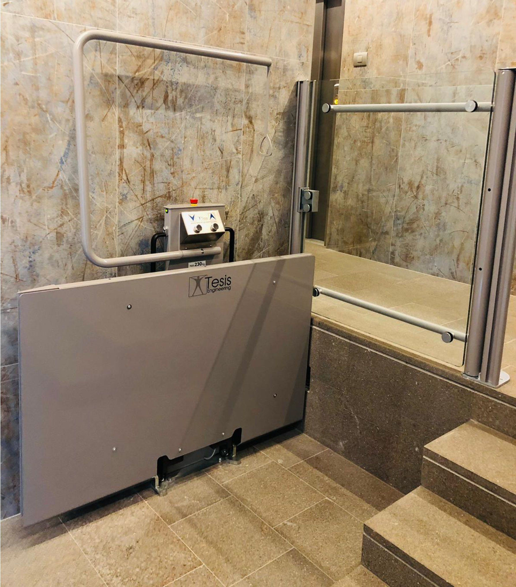 MicroLevel,  el mini ascensor sin foso, ideal para salvar pequeños desniveles