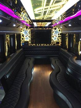 Limo Bus