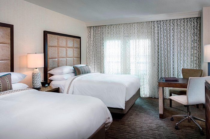 The  Gaylord Texan Resort and Convention Center rooms