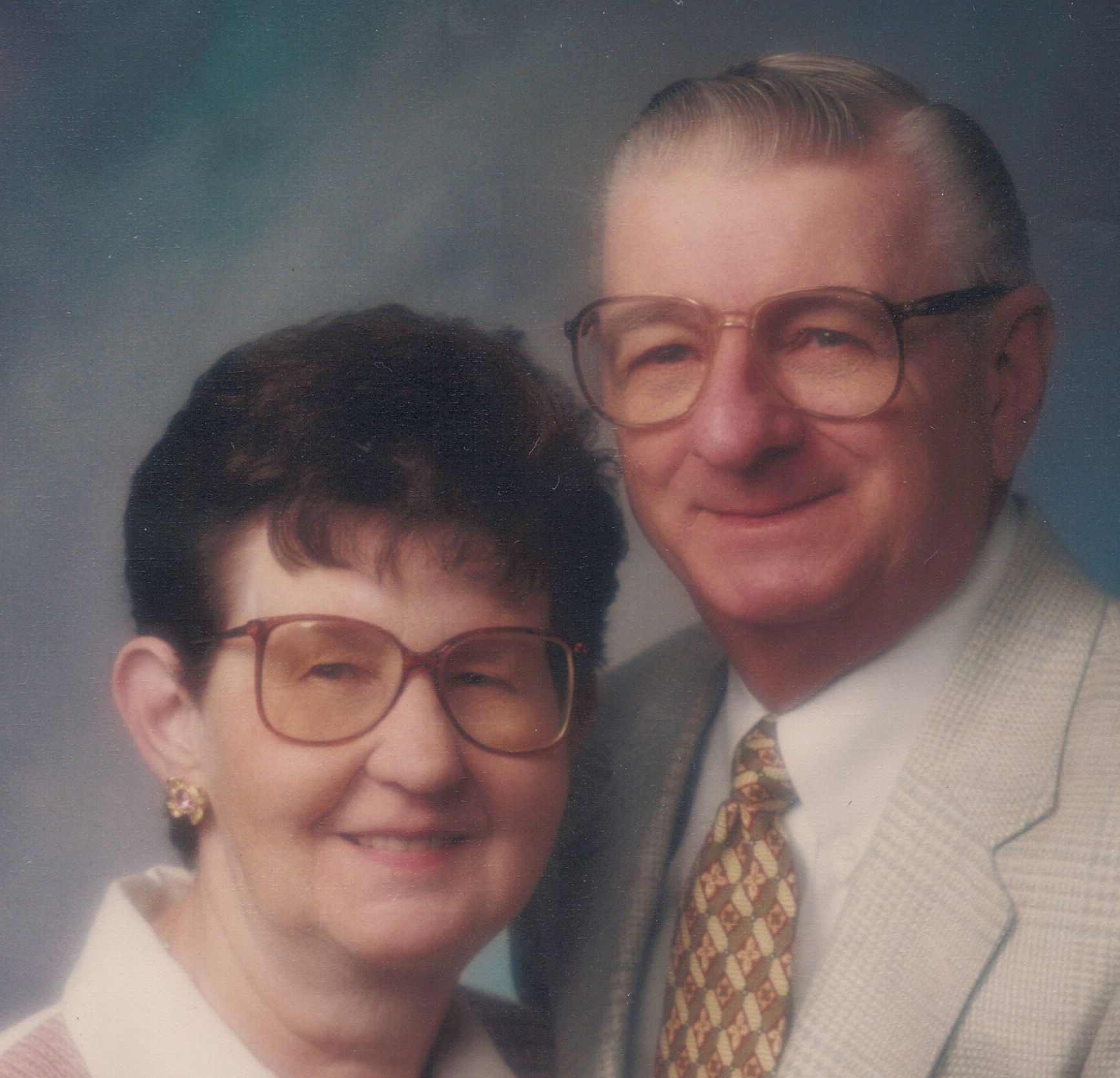 Qcmklaura Kathleen Howe 99 - iin9e5w
