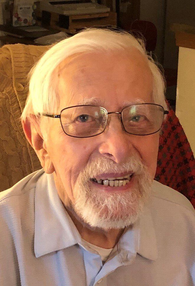 Michael Preston [Profiles] • Instagram, Twitter, TikTok Foller