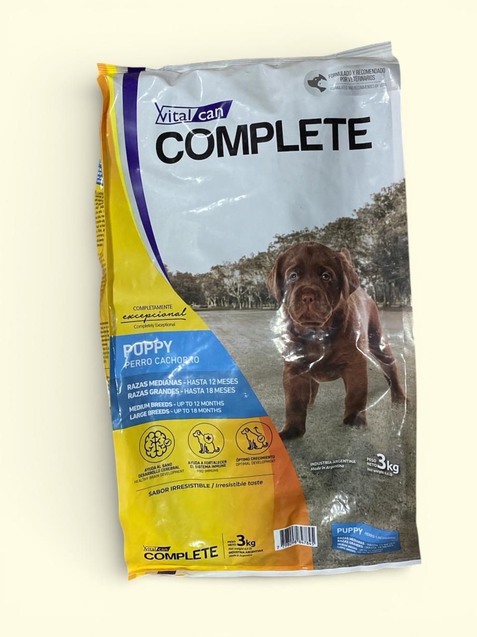 Alimento Complete Raza Media y Grande 3 Kg