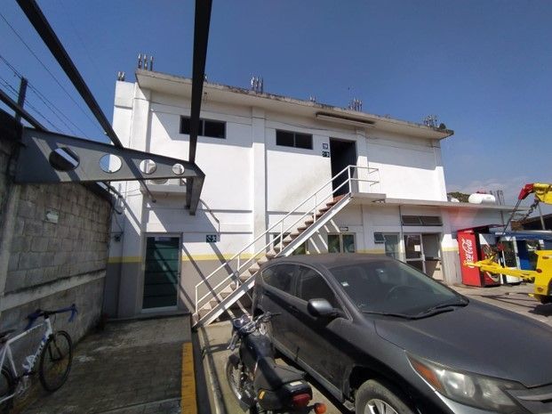 Grúas Transportes Maniobras y Servicios SA de CV -Departamento de construcción