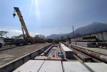 Grúas Transportes Maniobras y Servicios SA de CV   Obra civil y prefabricados