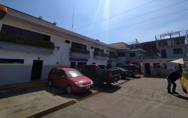 Grúas Transportes Maniobras y Servicios SA de CV   Oficinas administrativas