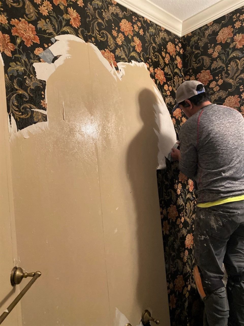 wallpaper removal services in kansas city