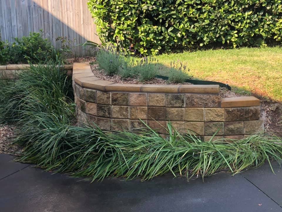 Bricks in the Grass - Enfield, NSW - COB Bricklaying