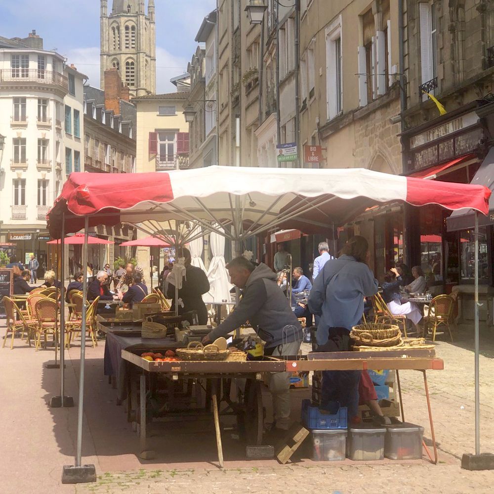 Marktjes rondom Le Veau Vert