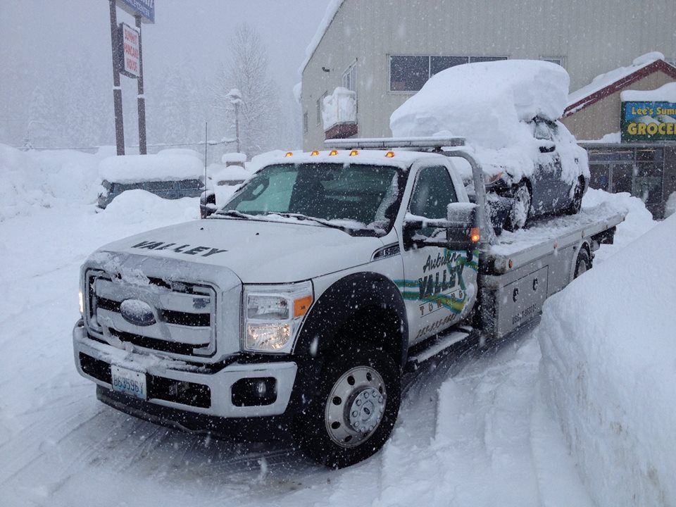 Car Breakdown On Road — Auburn, WA — Auburn Valley Towing Car Breakdown On Road — Auburn, WA — Auburn Valley Towing