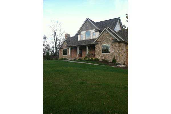 A Large House With A Large Lawn — Akron, OH — D&M Roofing LLC