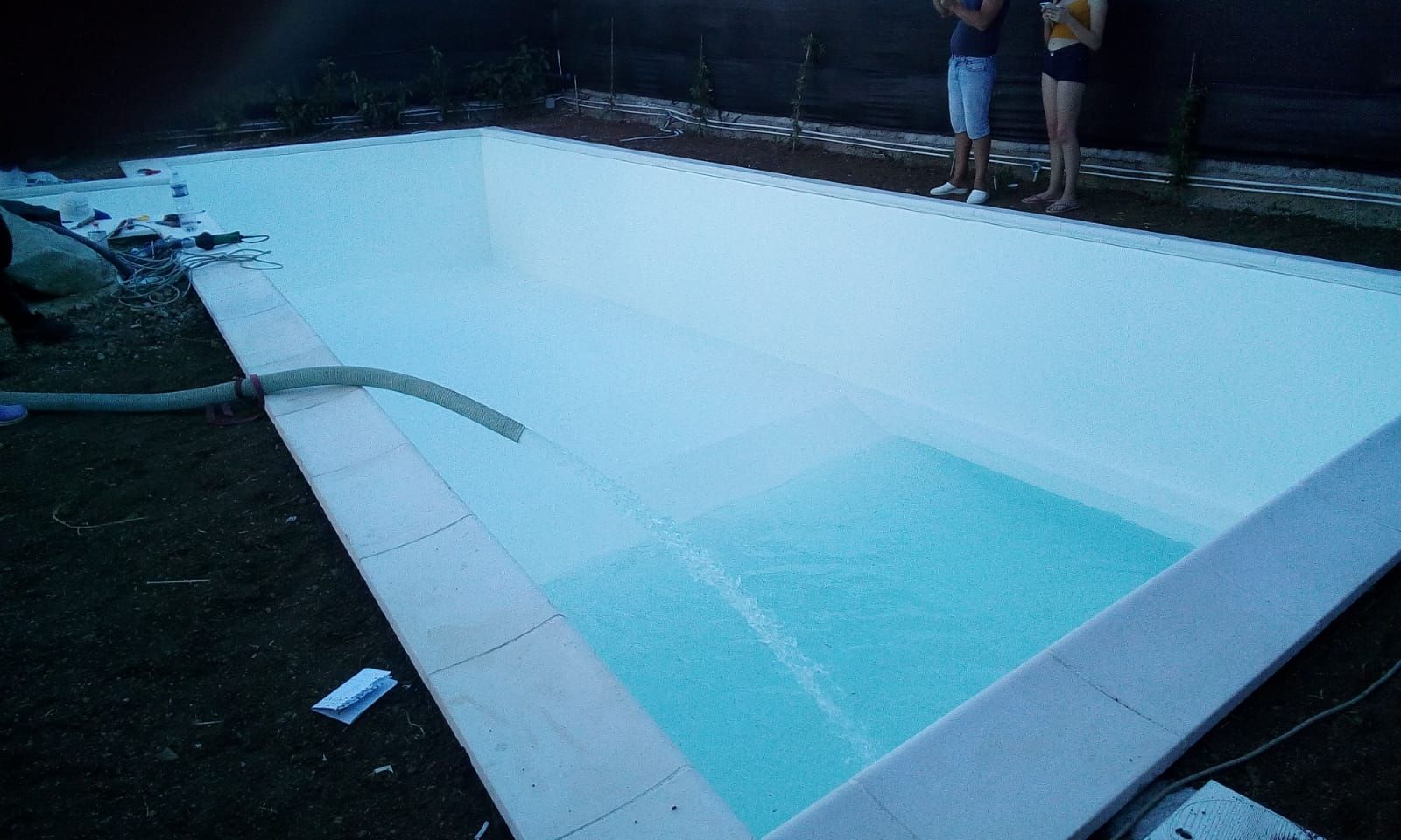 piscina riempimento