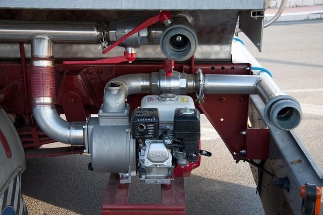 dettaglio attacco cisterna