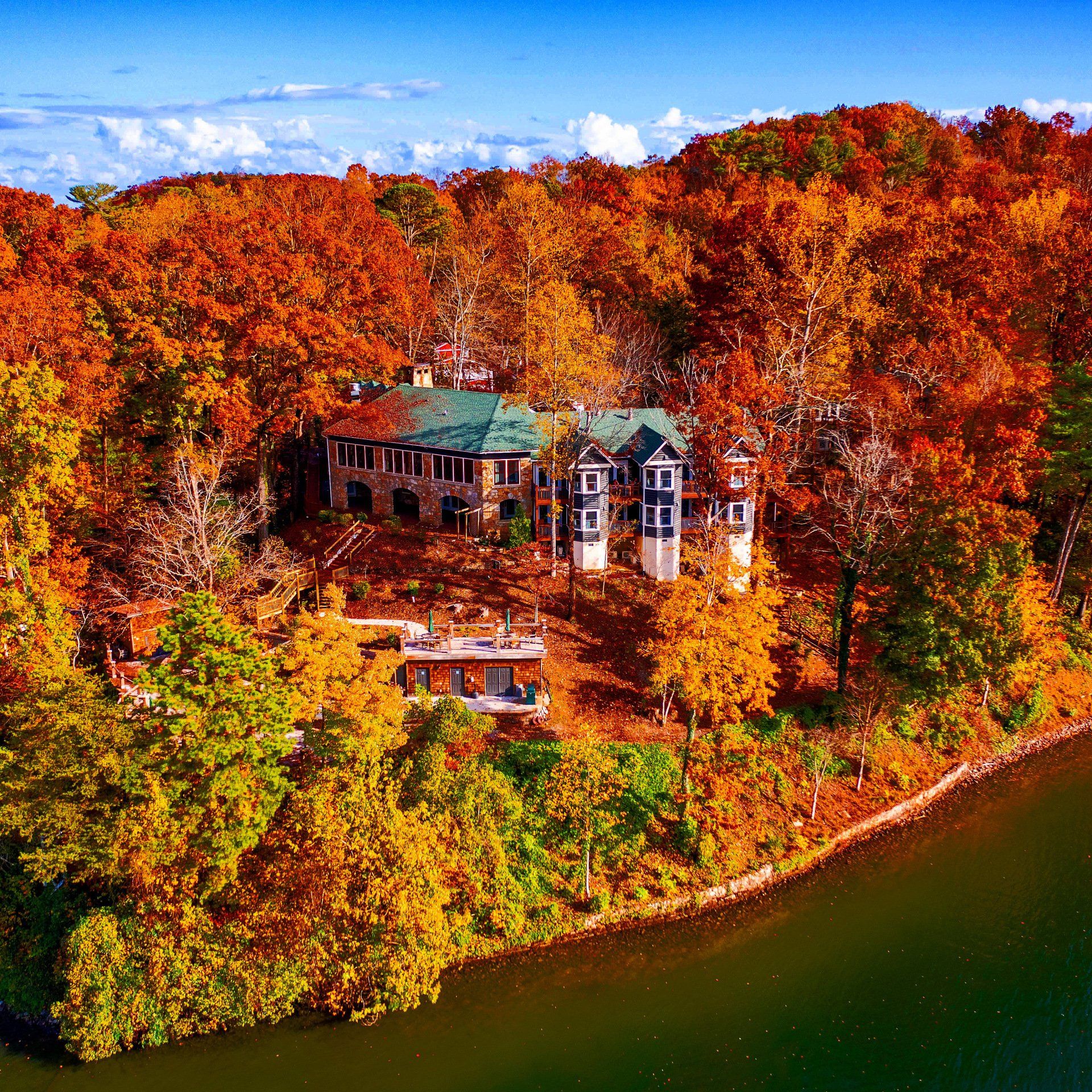 The Lodge on Lake Lure | Gallery