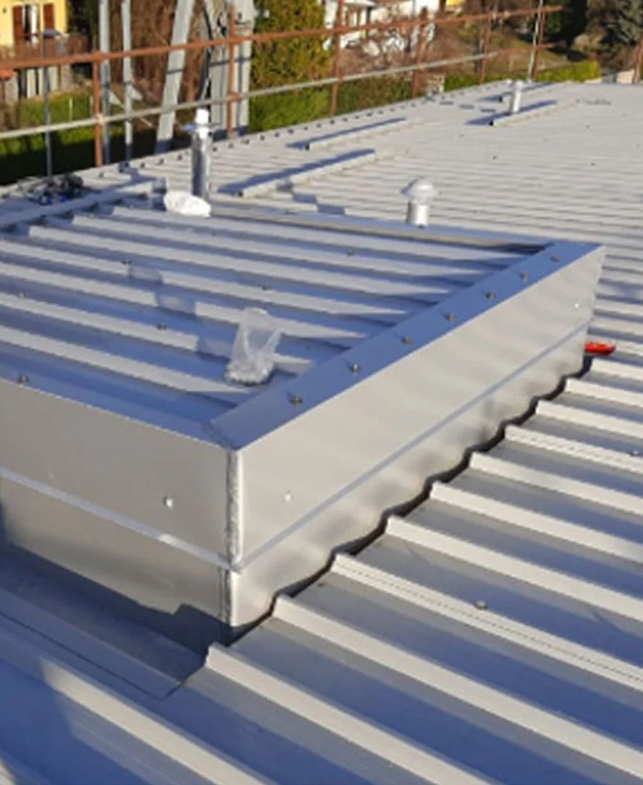 Nuova copertura metallica lattonieri  LV Pro Casale Corte Cerro (VB)
