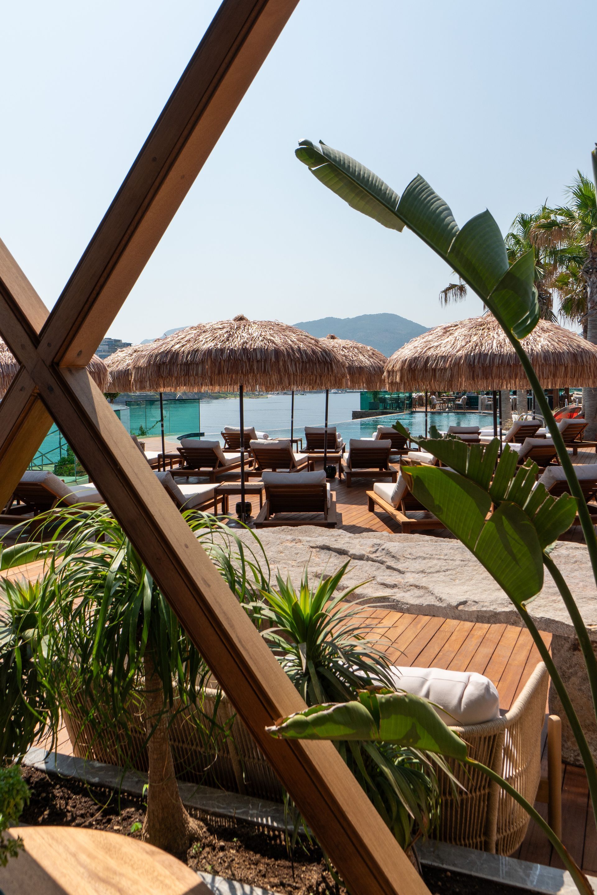 Root Redrock Yalikavak