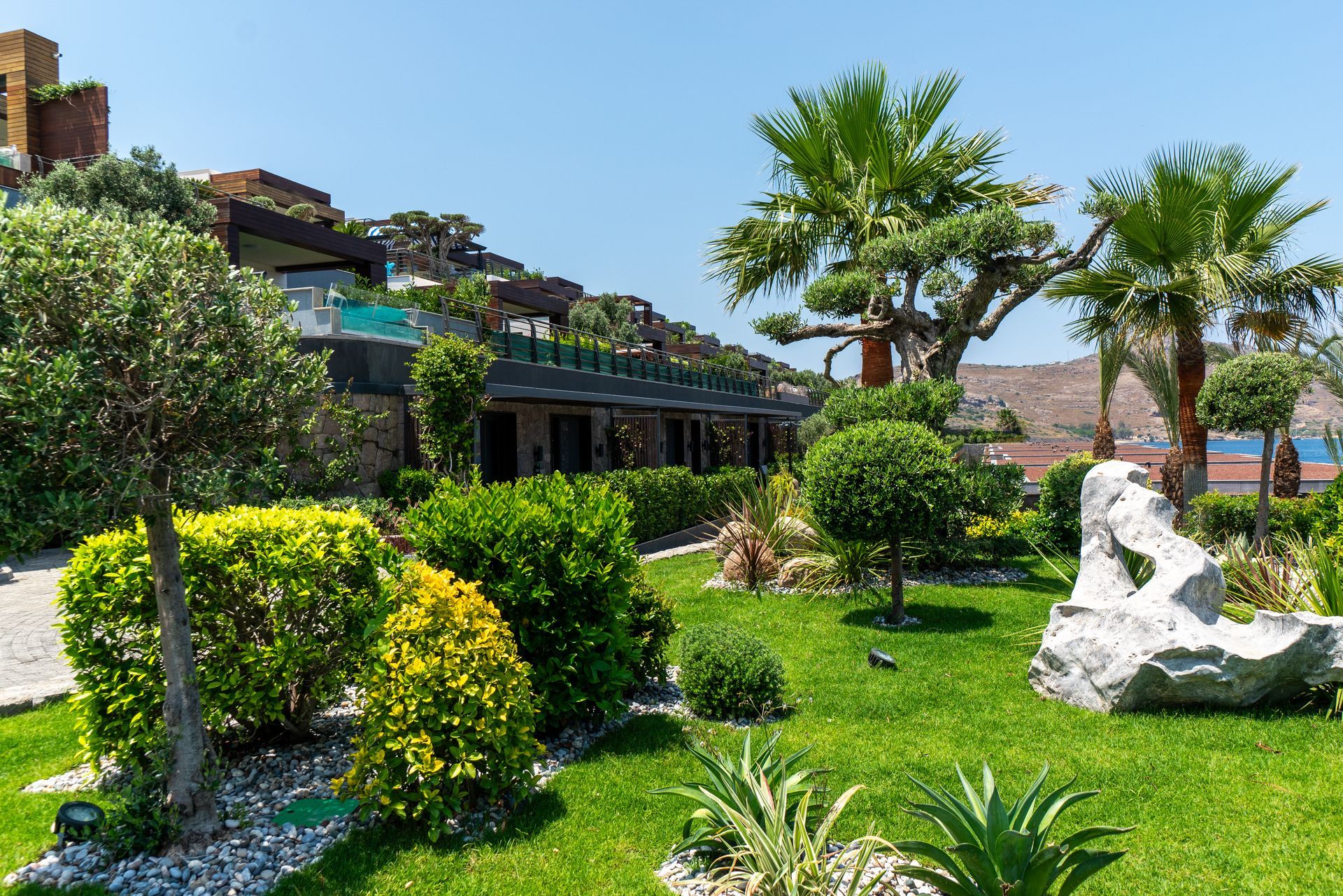 Root Redrock Yalikavak