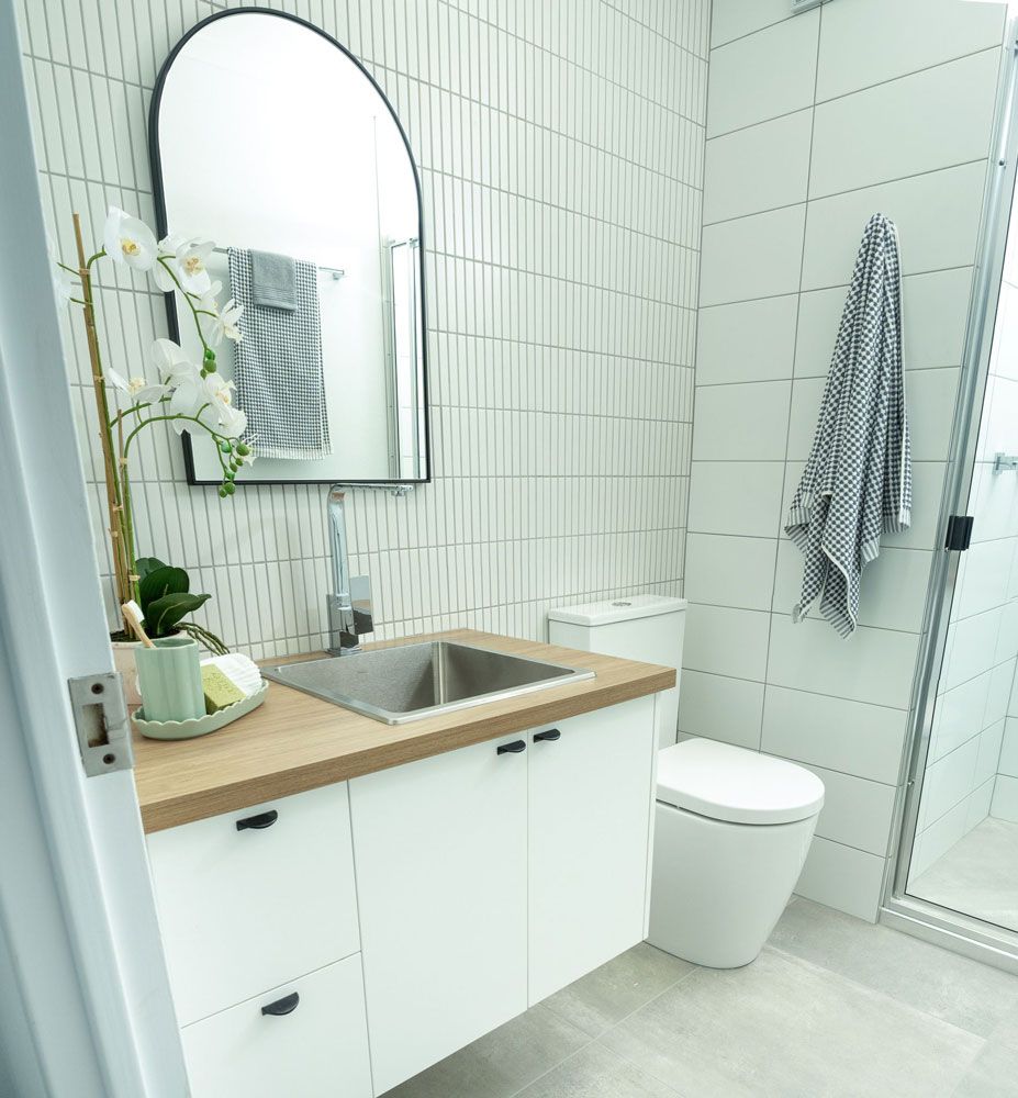 Custom Bathroom Cabinets