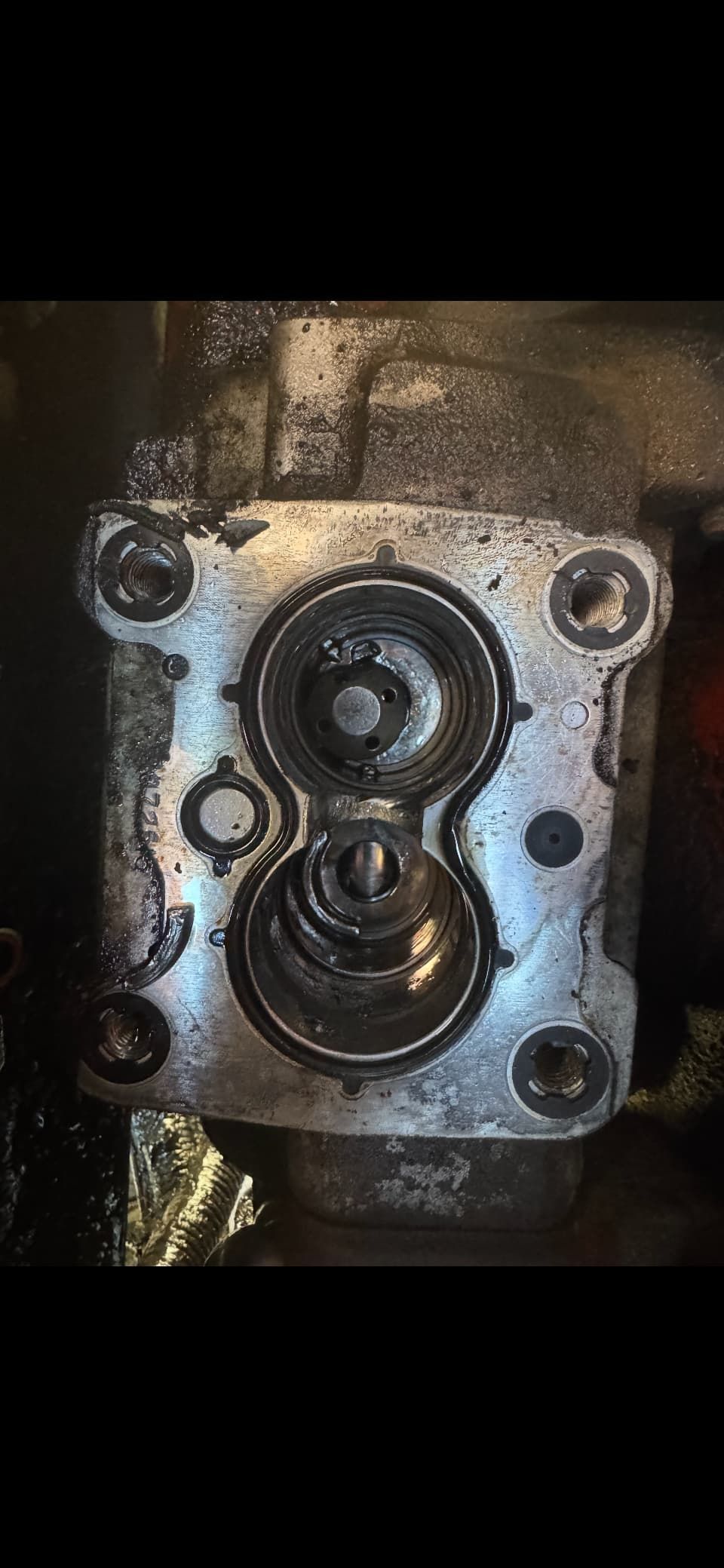 Mobile Emergency Diesel Roadside Assistance Semi Truck Big Rigs