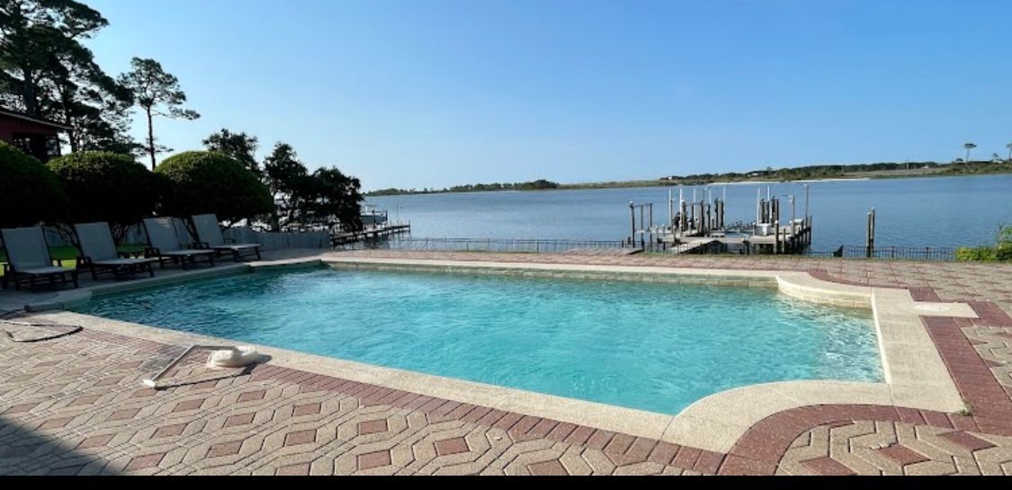 Navarre Pool Leak Detection