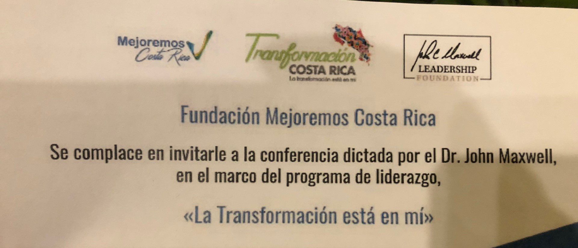 A piece of paper that says fundacion mejoremos costa rica on it