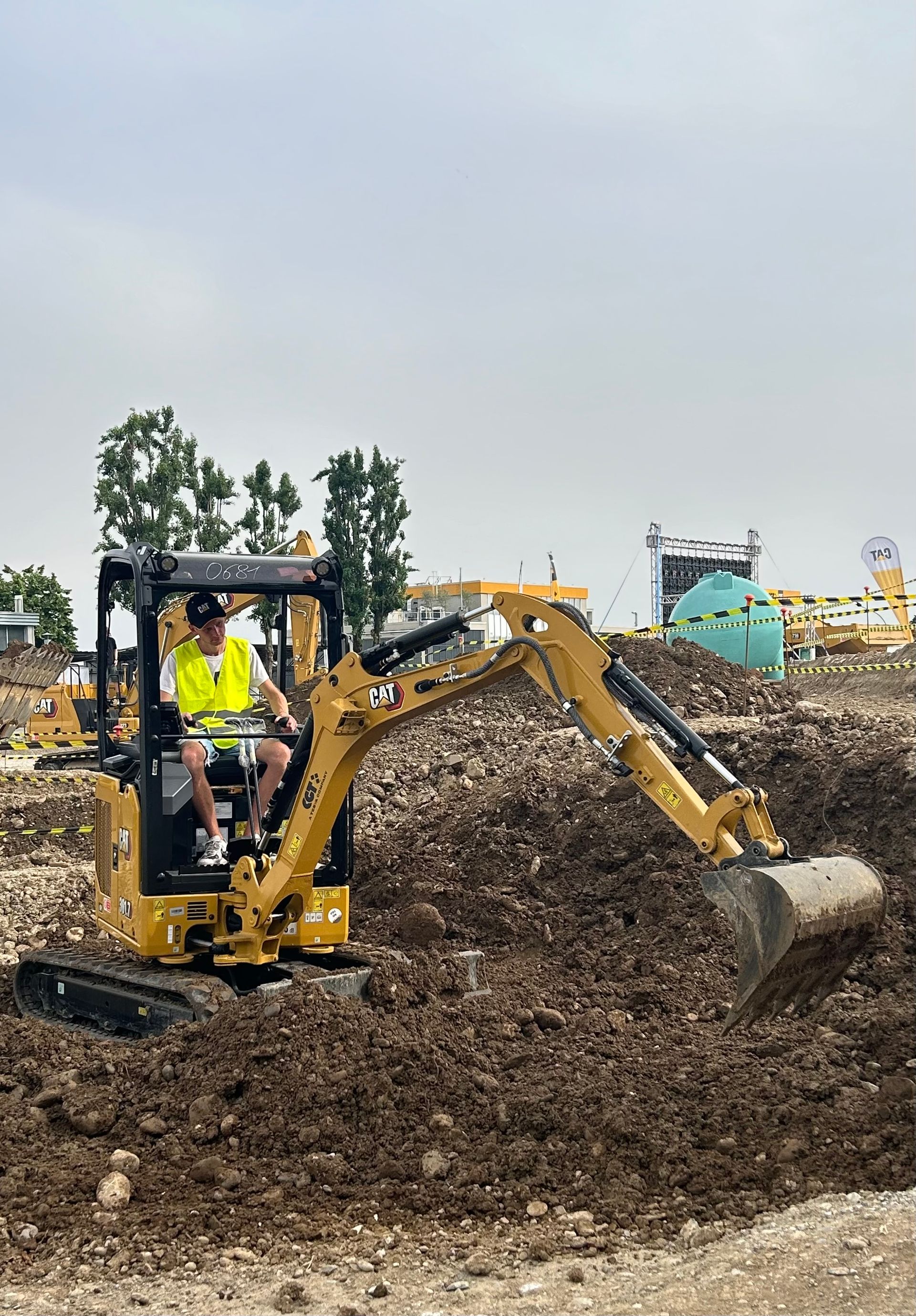 Operatore macchine movimento terra/escavatorista