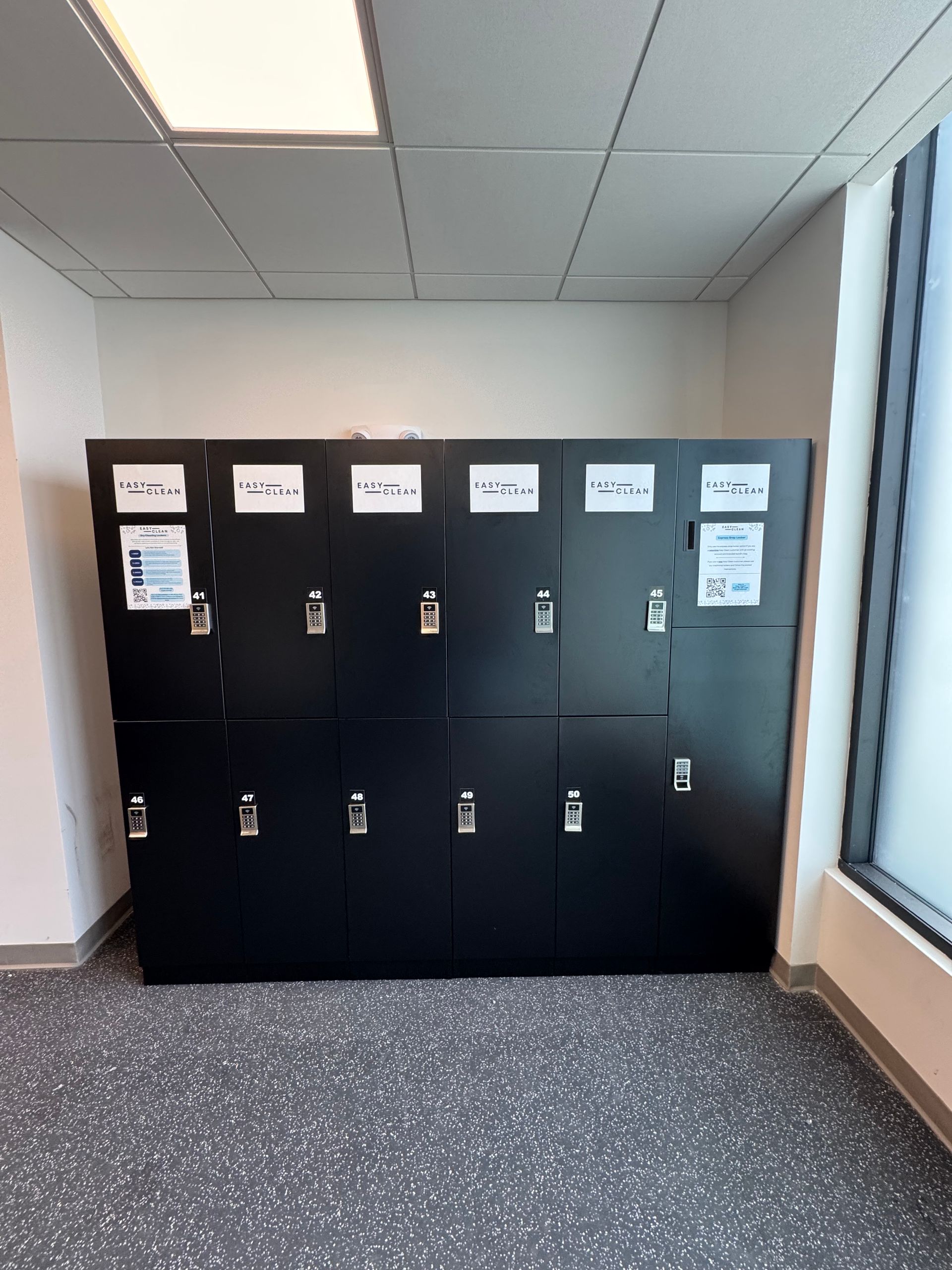 Easy Clean Laundry Lockers