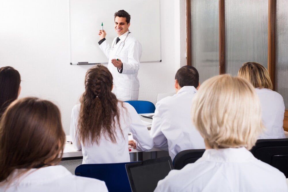 Medical Class — Accredited Training in Rockhampton QLD