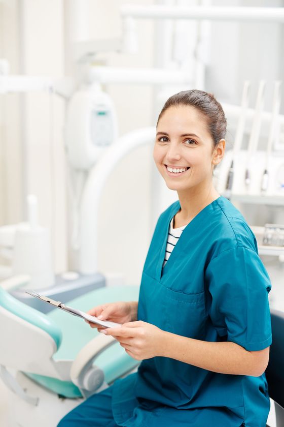 IMPLANTES DENTALES