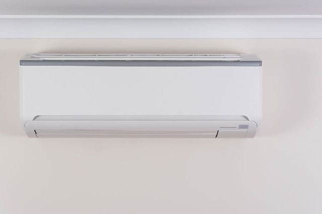 Why is My Air Conditioner Blowing Mist? Uncover the Causes