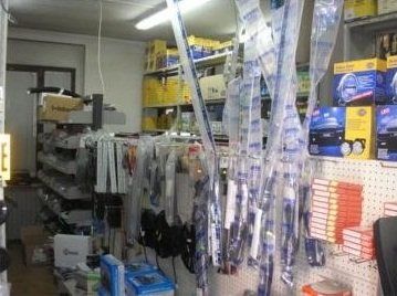 esposizione prodotti dell'elettrauto