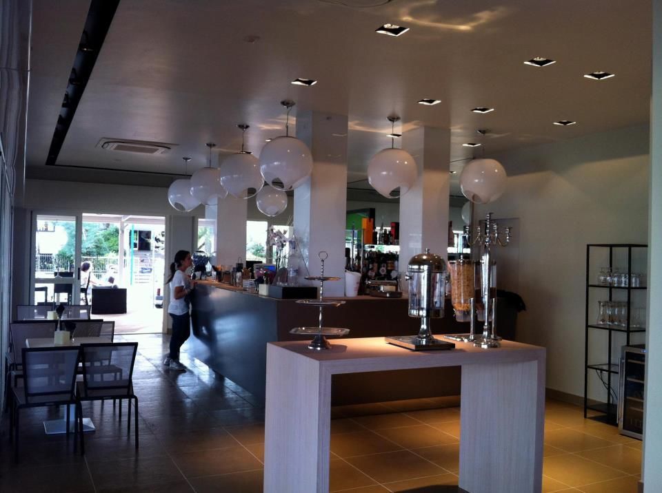 Ristrutturazione negozio alimentare