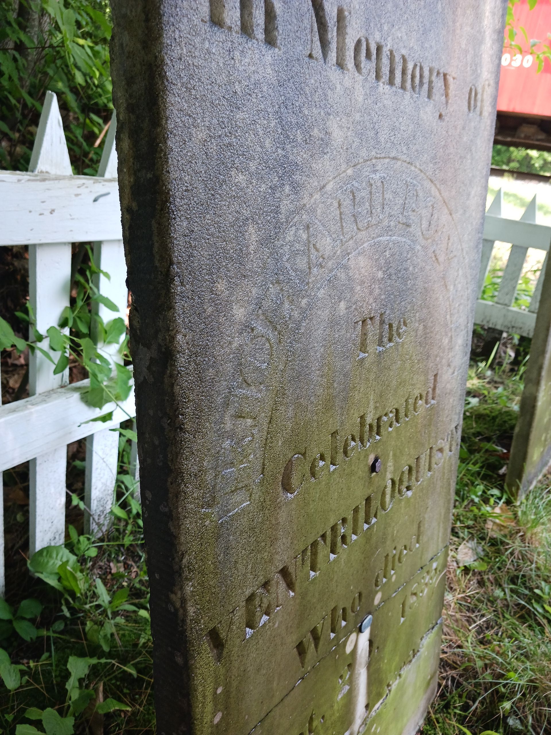 Richard Potter headstone from side angle