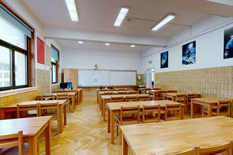 Classroom 319