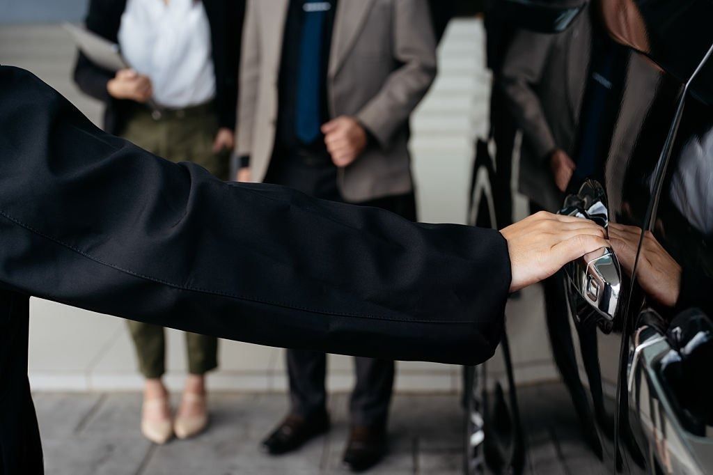 Door-to-Door Convenience for Business Travelers