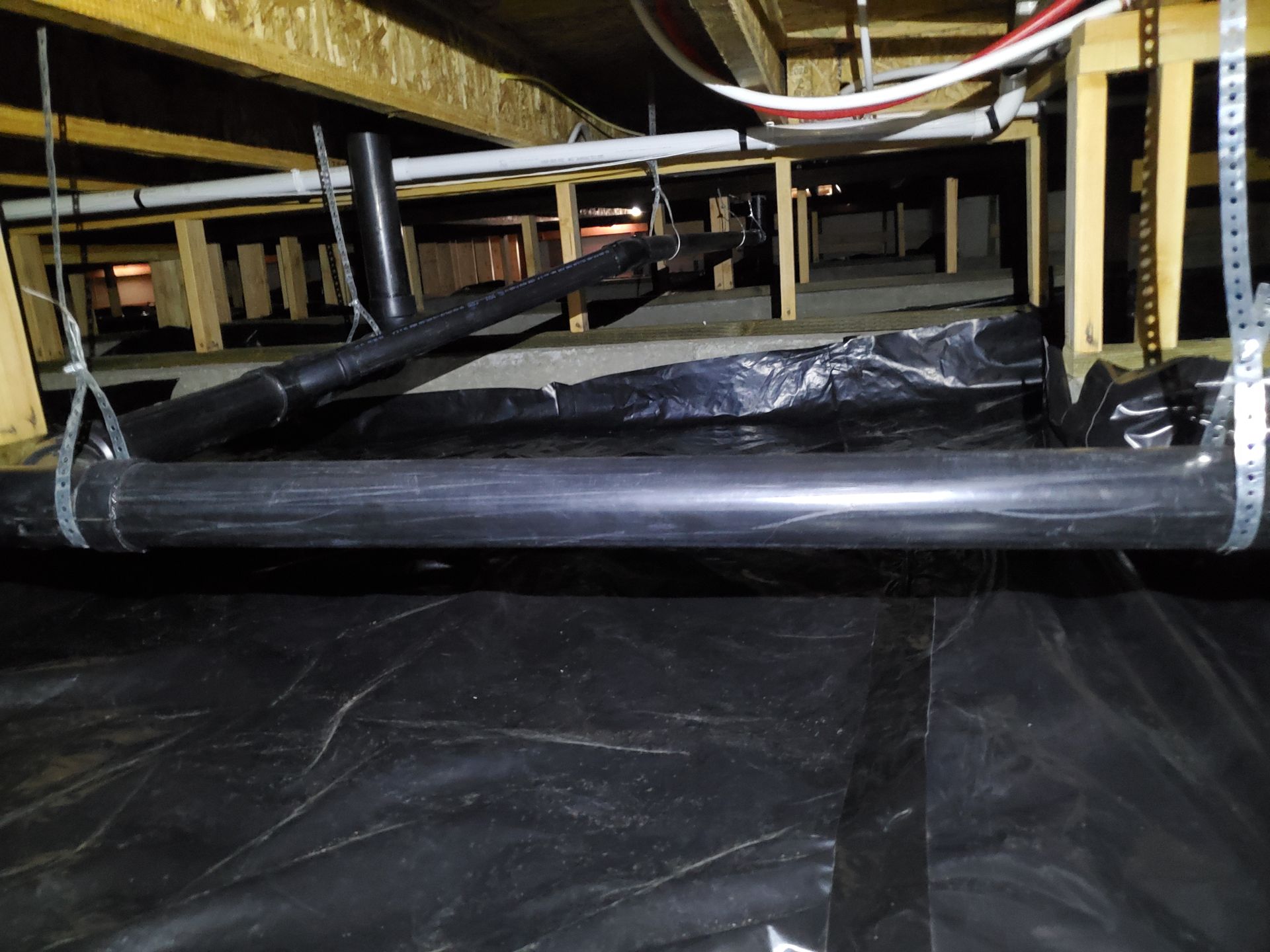 crawlspace encapsulation in progress 