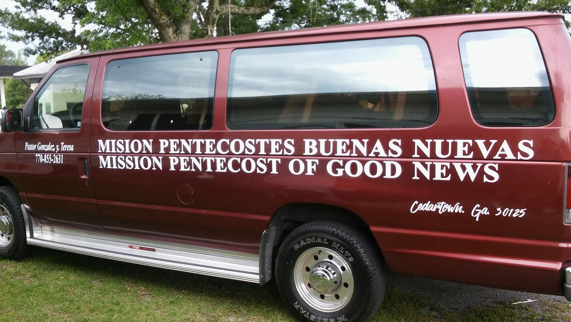 A red van says mission pentecostes buenas nuevas mission pentecost of good news