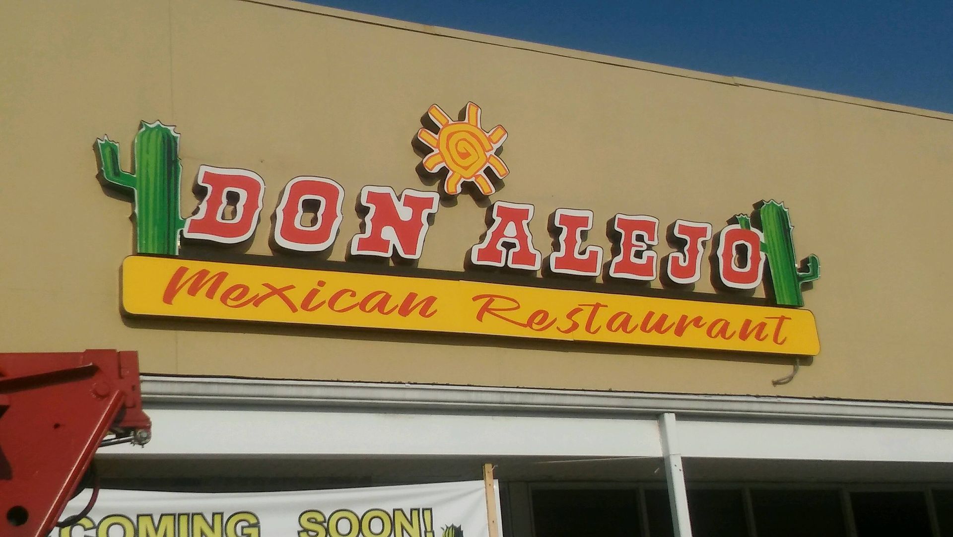 A sign that says don alejo mexican restaurant