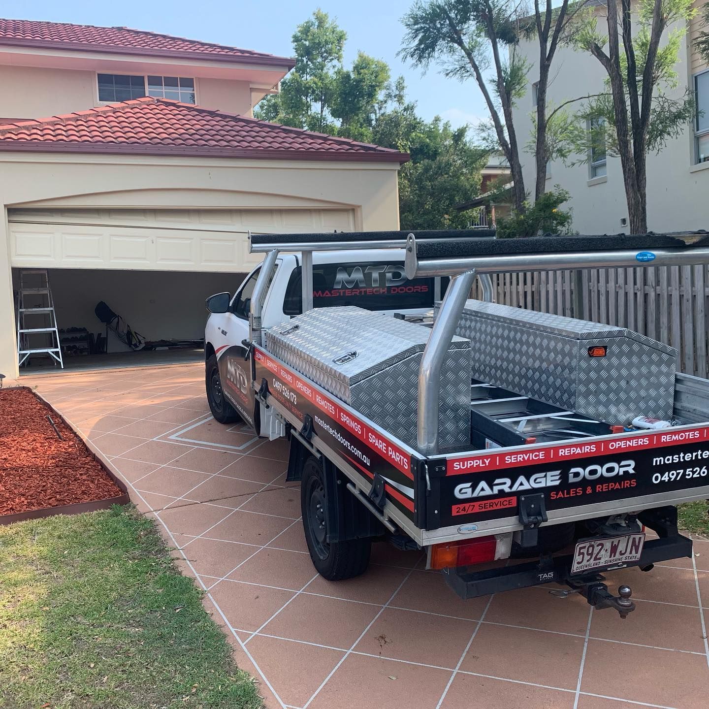 garage door maintenance Ashmore