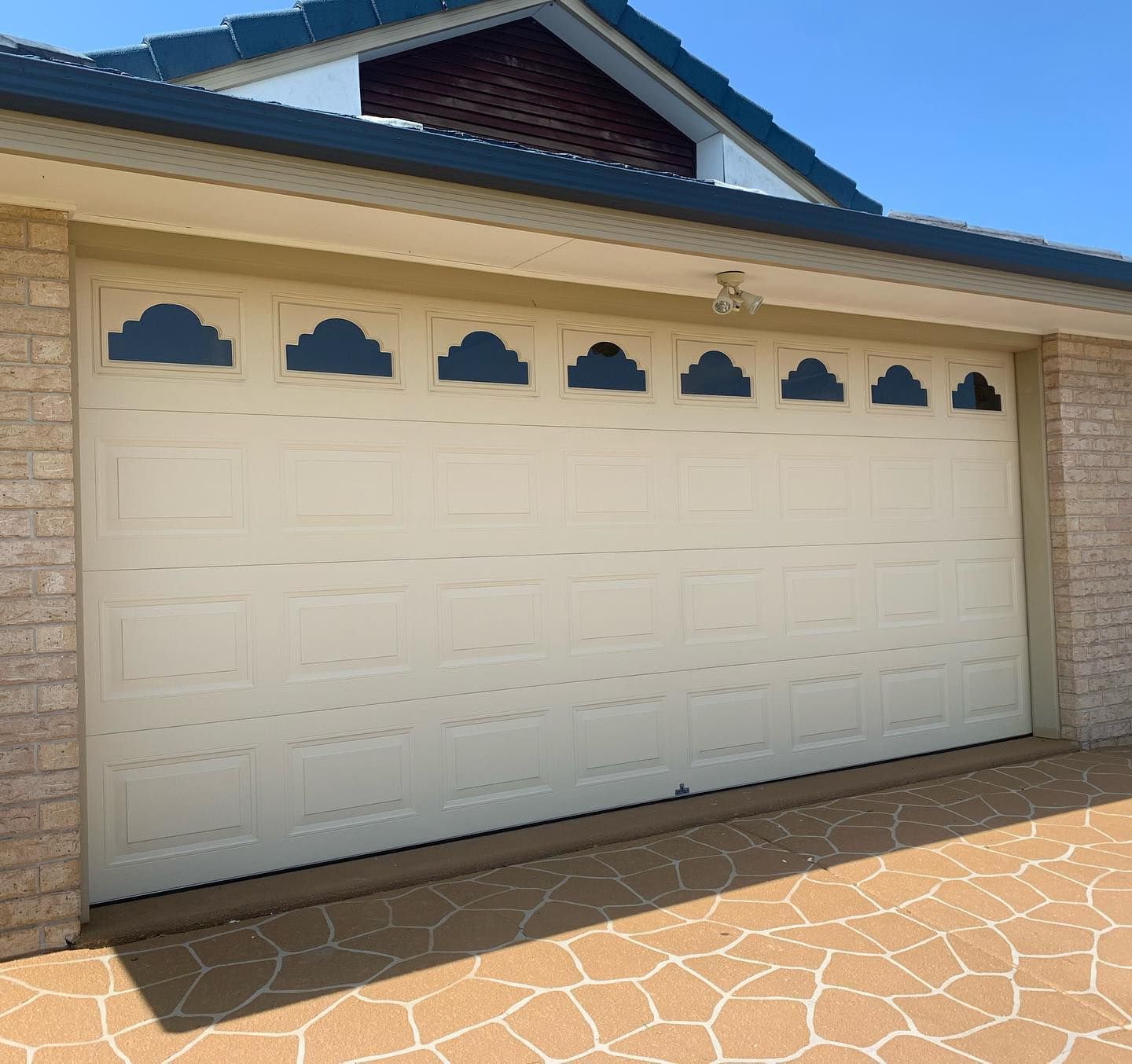 new sectional garage door gold coast