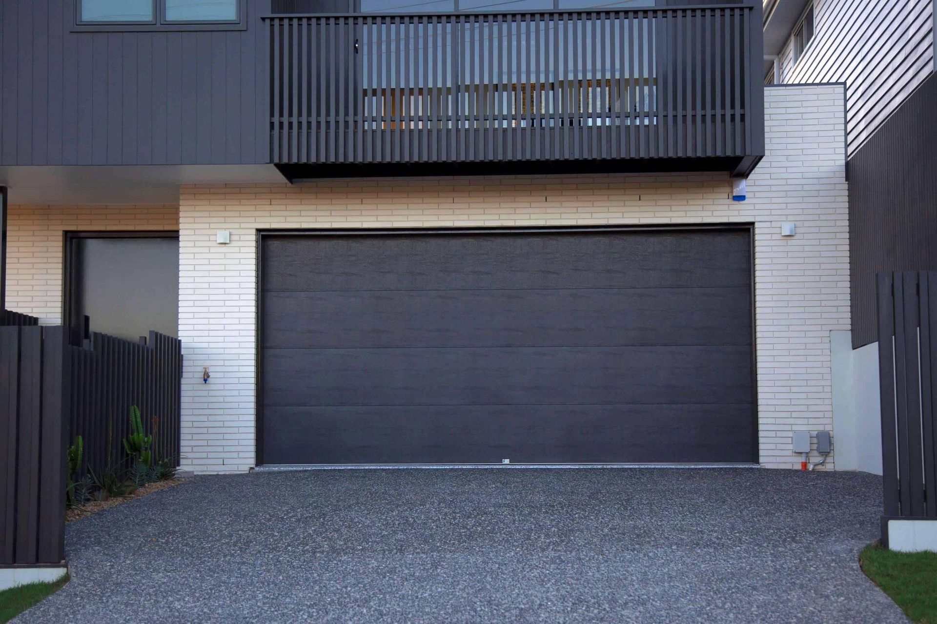 Right Garage Door for Your Home