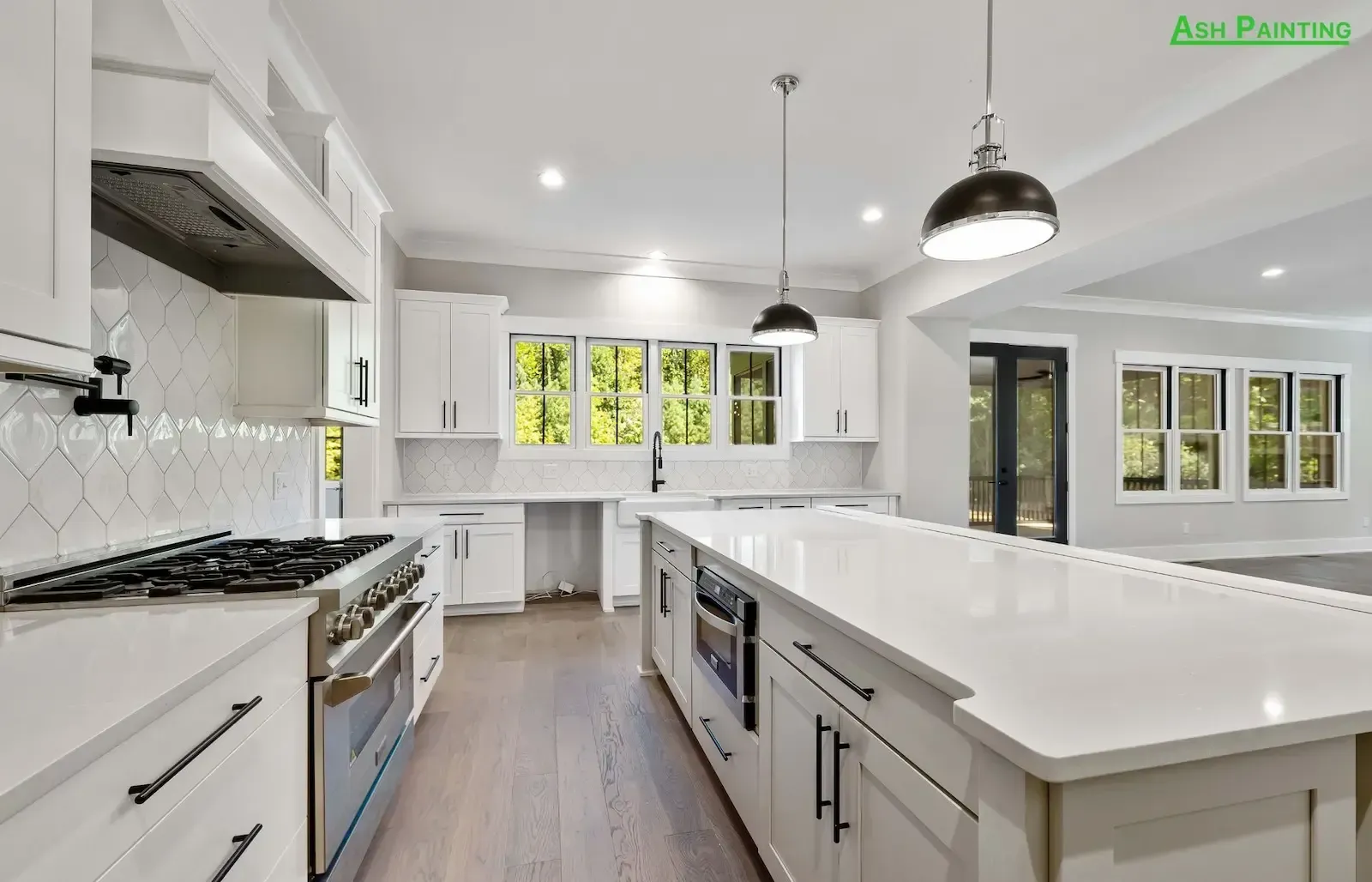 Photo of our recently painted kitchen in a Eugene house.