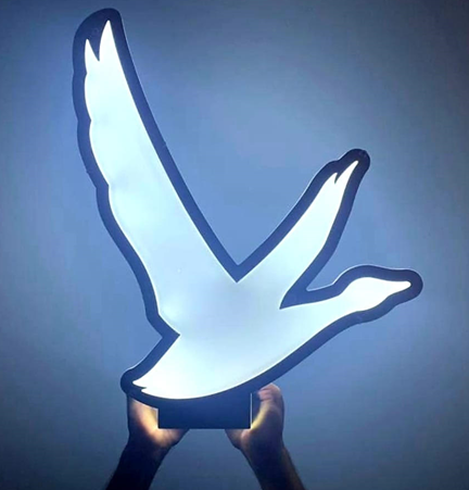 A black bag that says mastro 's restaurants on it