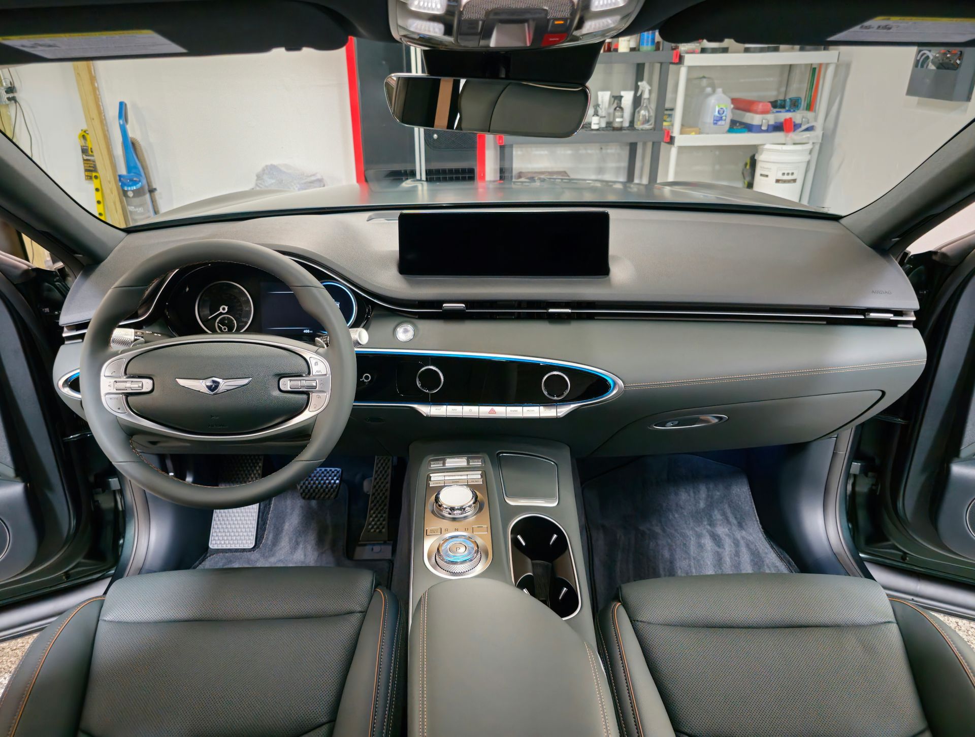 Interior Detailing Genesis GV70