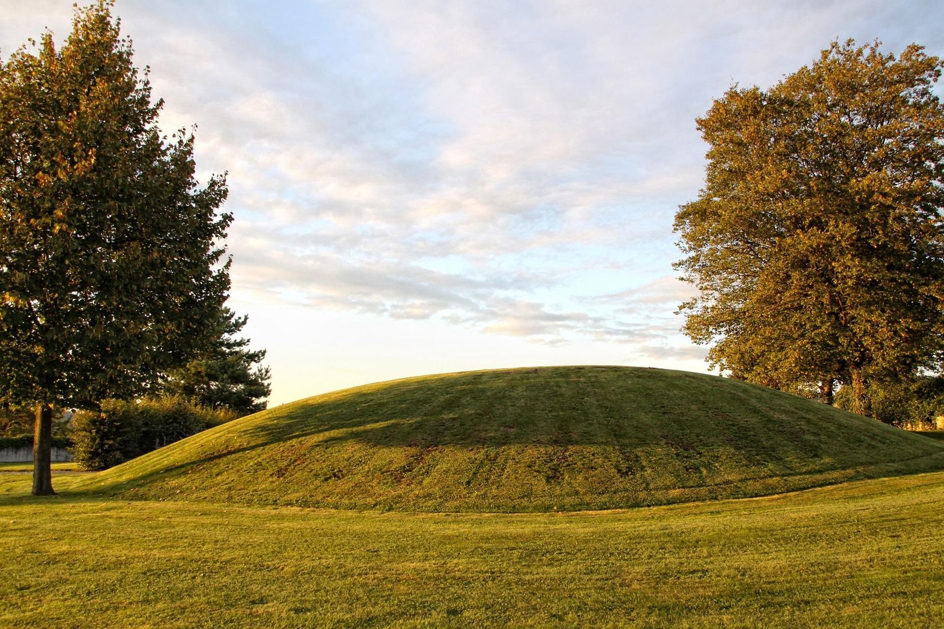 Natural landscape symbolizing simplicity and sustainability in green burials