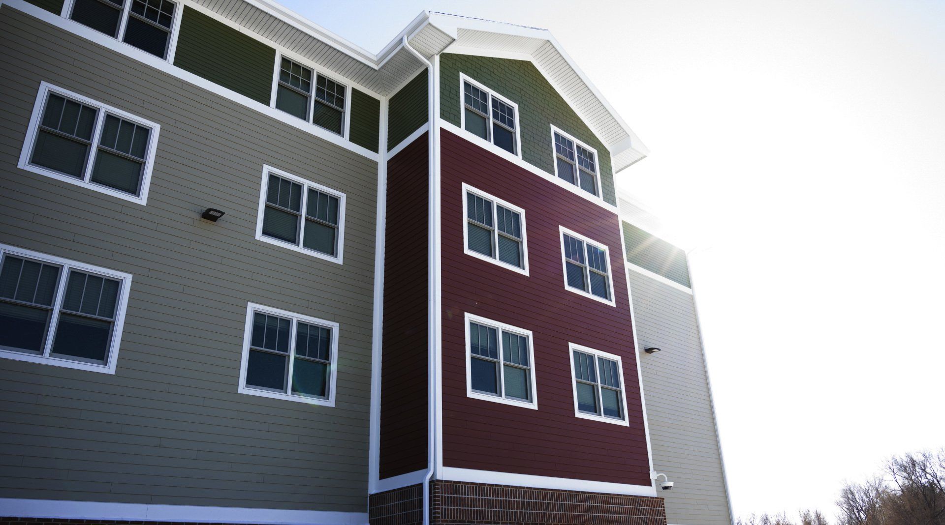 a large building with a lot of windows on it