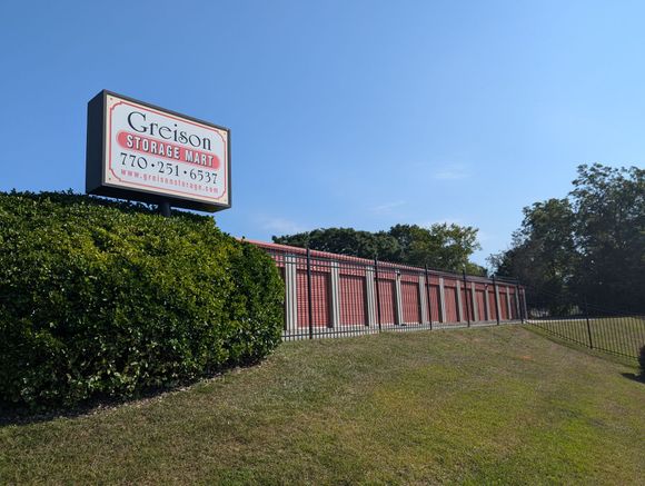 Storage Unit Hall — Newnan, GA — Greison Storage Mart